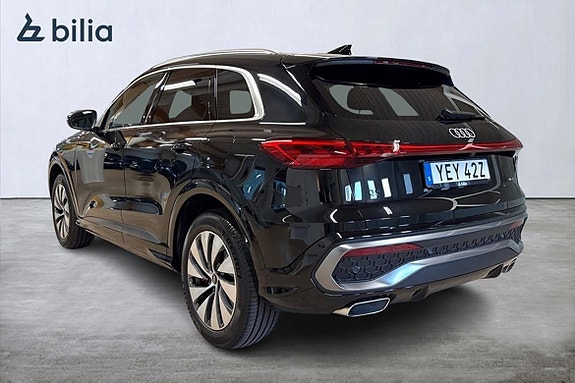 Audi Q5 4 of 18