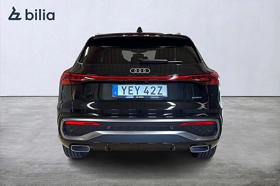 Audi Q5 5 of 18