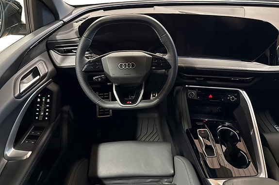 Audi Q5 10 of 18