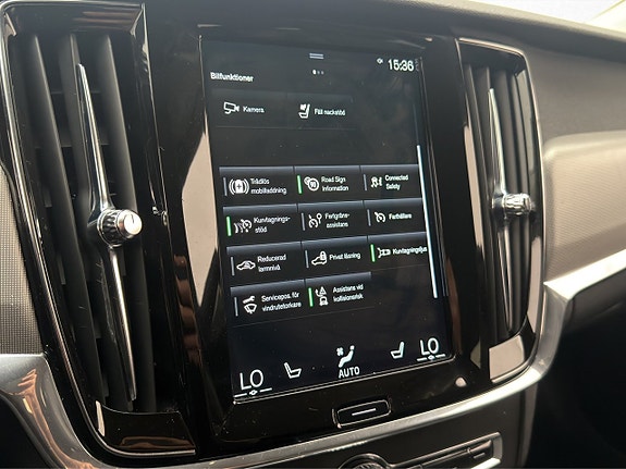 Volvo V90 22 of 30
