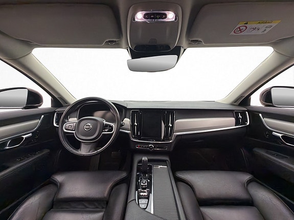 Volvo V90 14 of 30