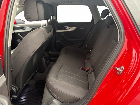 Audi A4 25 of 30