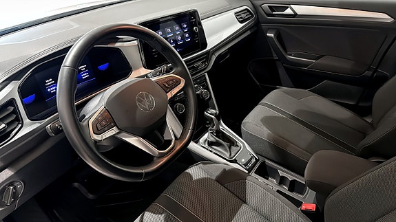 Volkswagen T-Roc 7 of 21