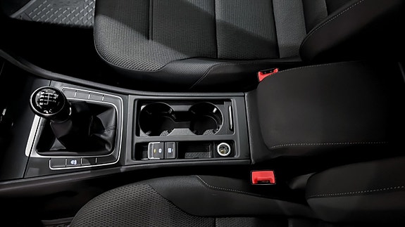 Volkswagen Golf I 17 of 20