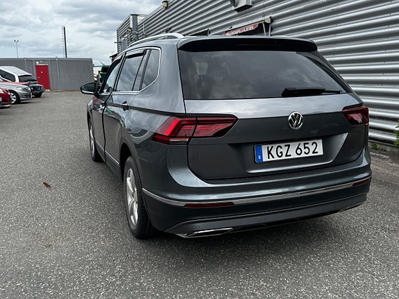 Volkswagen Tiguan Allspace 4 of 17