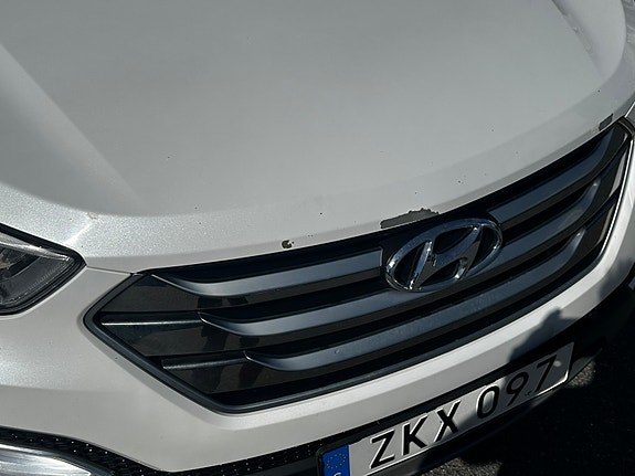 Hyundai Santa Fe 12 of 13