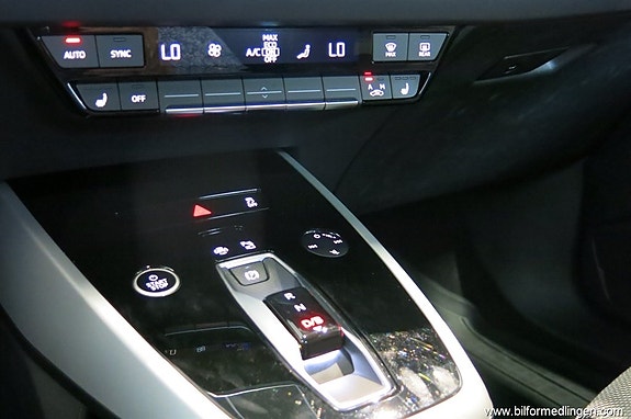 Audi Q4 e-tron 15 of 20