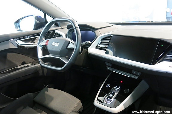Audi Q4 e-tron 9 of 20
