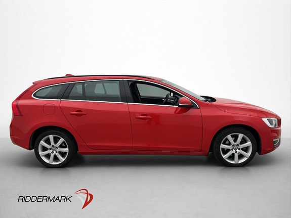 Volvo V60 9 of 30