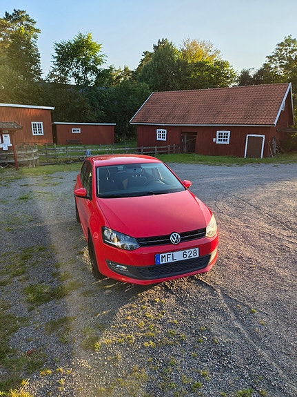 Volkswagen Polo 2 of 7
