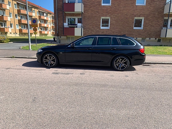 BMW 520d 2 of 9