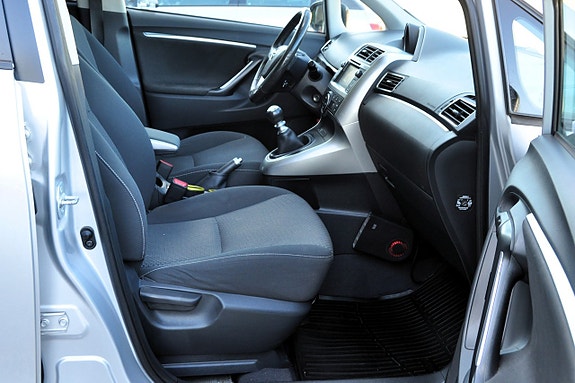 Toyota Verso 9 of 16