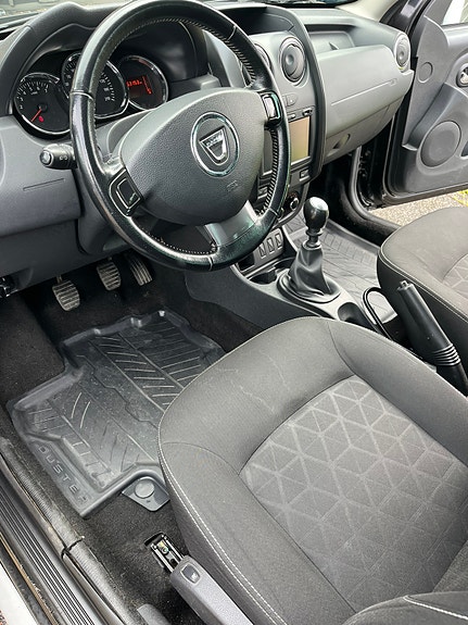 Dacia Duster 5 of 10