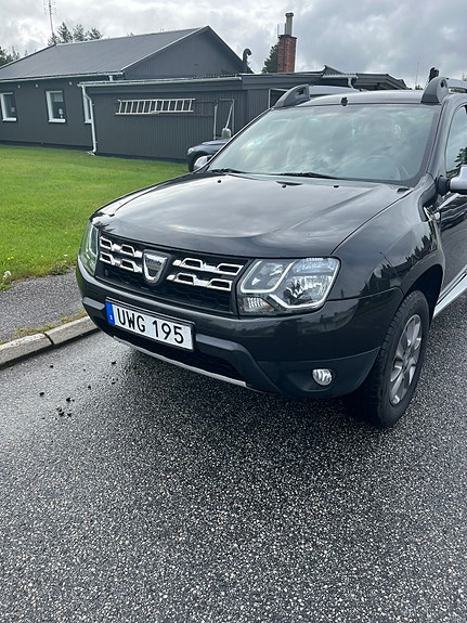 Dacia Duster 2 of 10