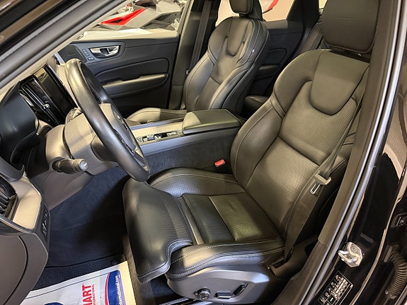 Volvo XC60 12 of 28