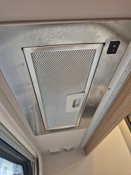 Adria Adora 573 PT 9 of 26
