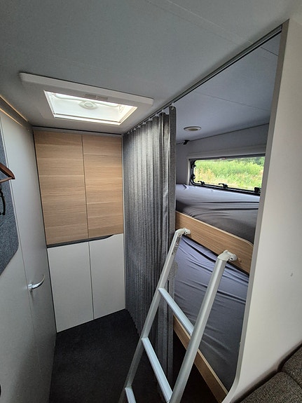 Adria Adora 573 PT 12 of 26