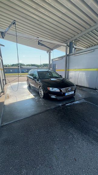 Volvo V70 17 of 18