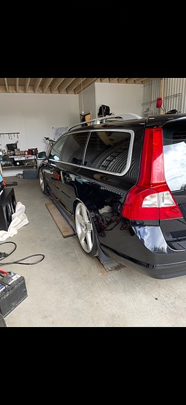 Volvo V70 10 of 18