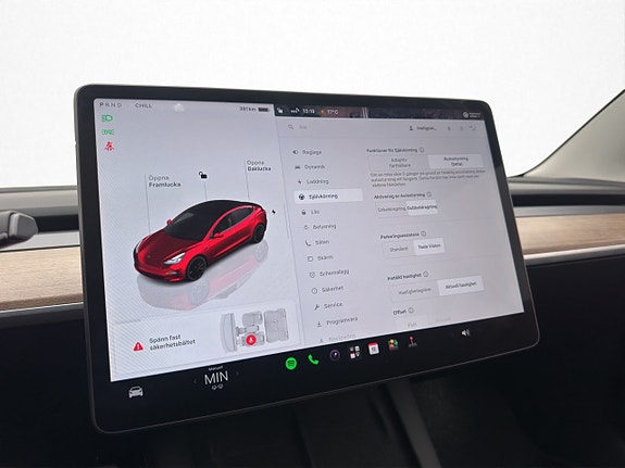 Tesla Model 3 23 of 30