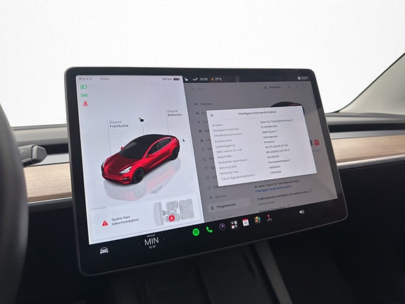 Tesla Model 3 25 of 30