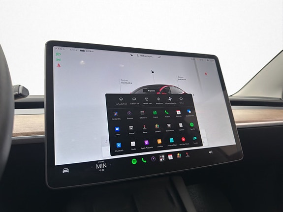 Tesla Model 3 20 of 30