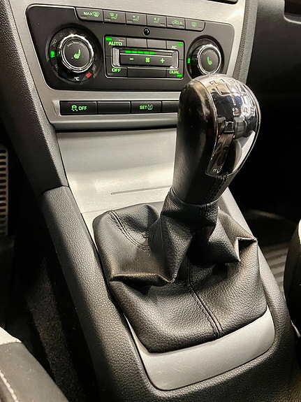 Skoda Octavia 14 of 21