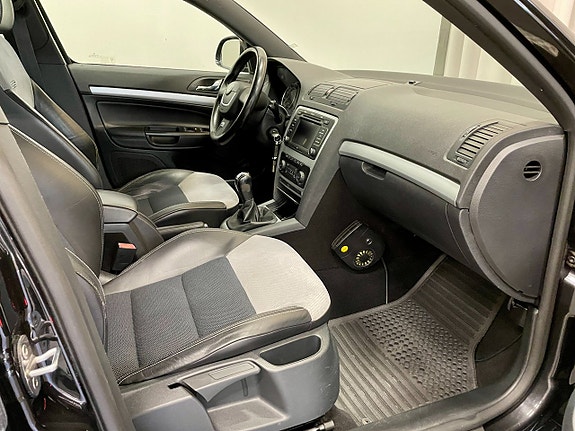 Skoda Octavia 15 of 21