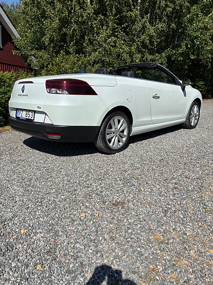 Renault Megane III 4 of 8