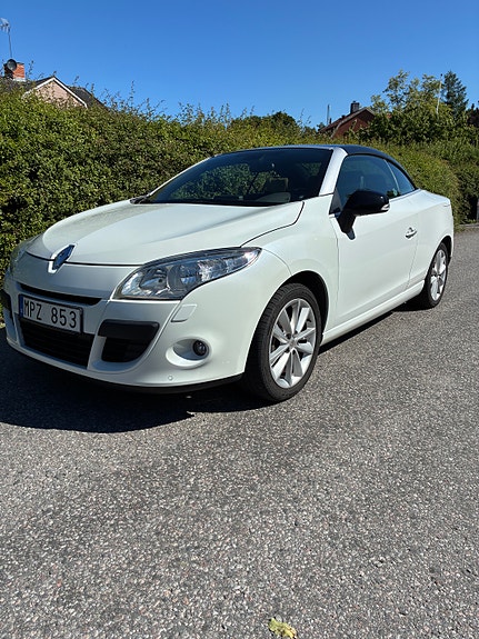 Renault Megane III 3 of 8
