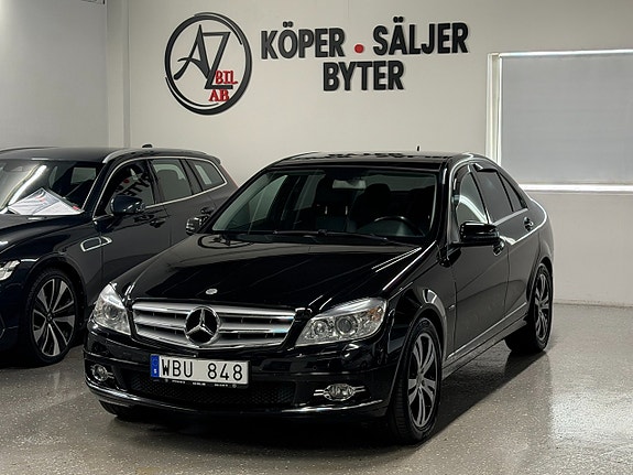 Mercedes-Benz C220 2 of 25