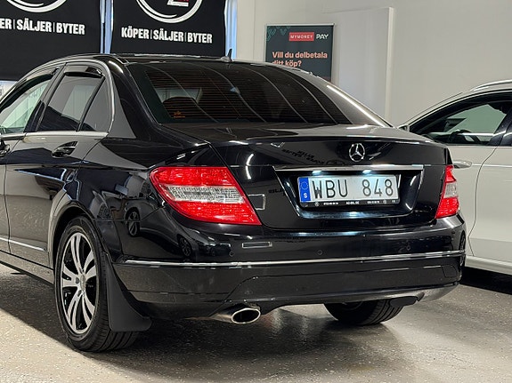 Mercedes-Benz C220 8 of 25