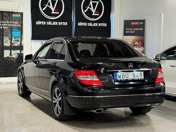 Mercedes-Benz C220 7 of 25