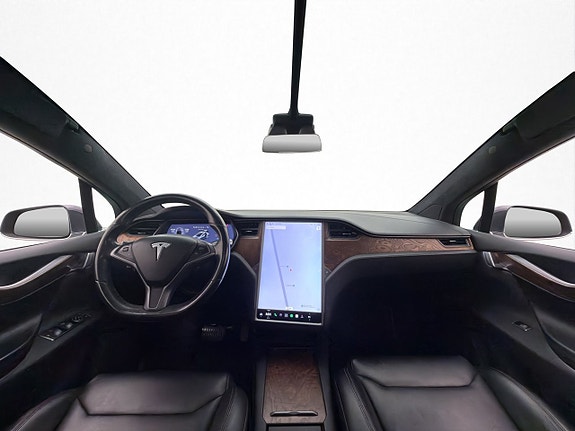 Tesla Model X 14 of 30