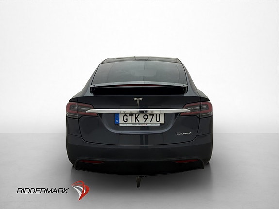 Tesla Model X 7 of 30