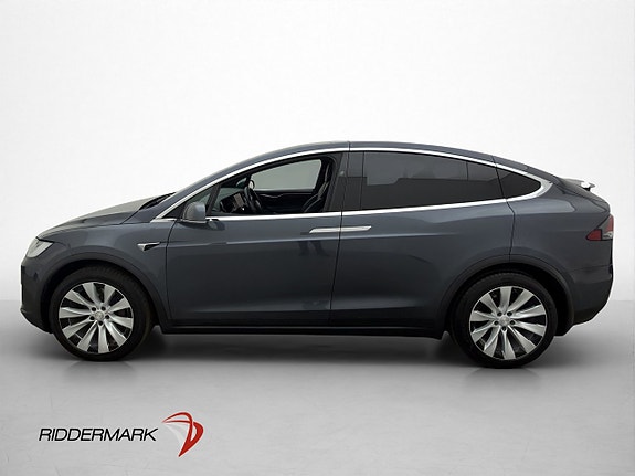Tesla Model X 5 of 30