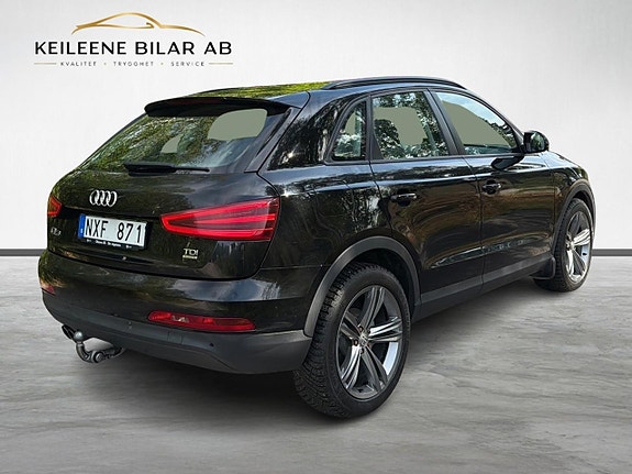 Audi Q3 8 of 23