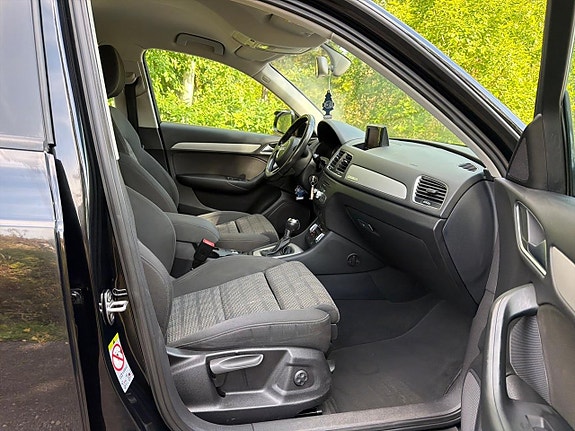 Audi Q3 16 of 24