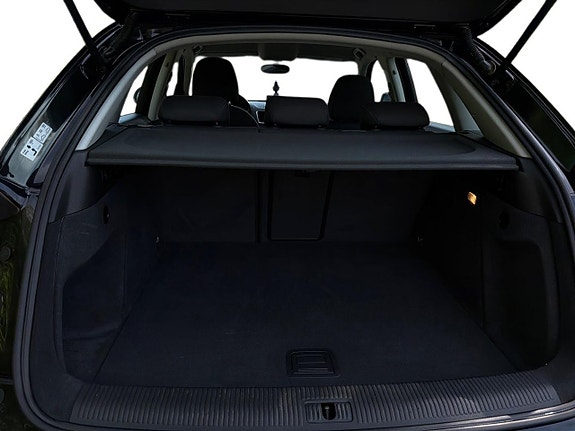 Audi Q3 10 of 24