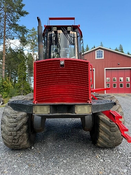 Valmet 890 2 of 24