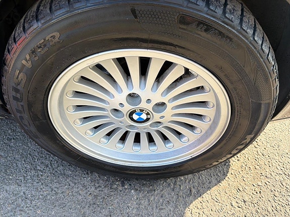 BMW 740i 18 of 22