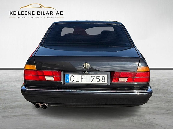 BMW 740i 6 of 22