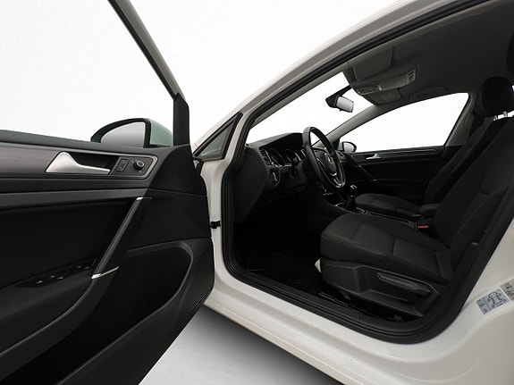 Volkswagen Golf I 11 of 29