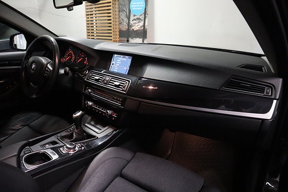 BMW 520d 12 of 18