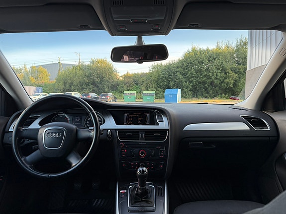 Audi A4 11 of 14