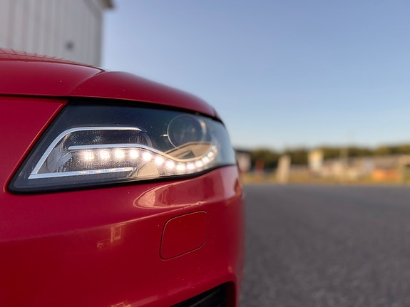 Audi A4 5 of 14
