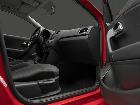 Volkswagen Polo 14 of 16