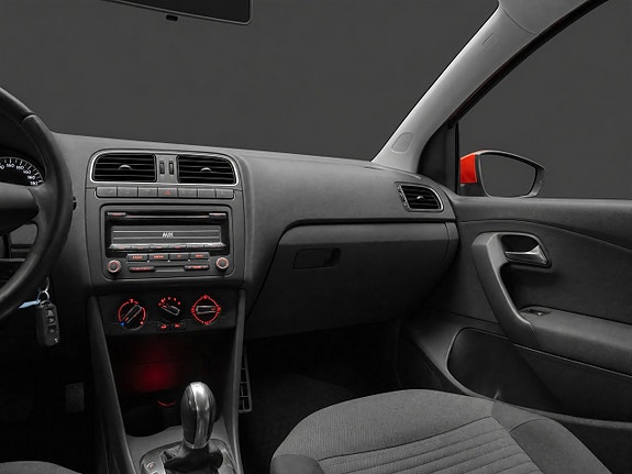 Volkswagen Polo 13 of 16