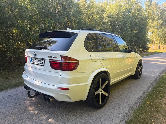 BMW X5 M 3 of 11