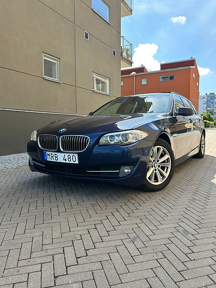 BMW 530d 2 of 14